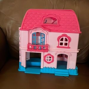 Doll house